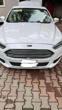 فورد فيوجن SE • ٢٠١٦ • محرك ٢.٥