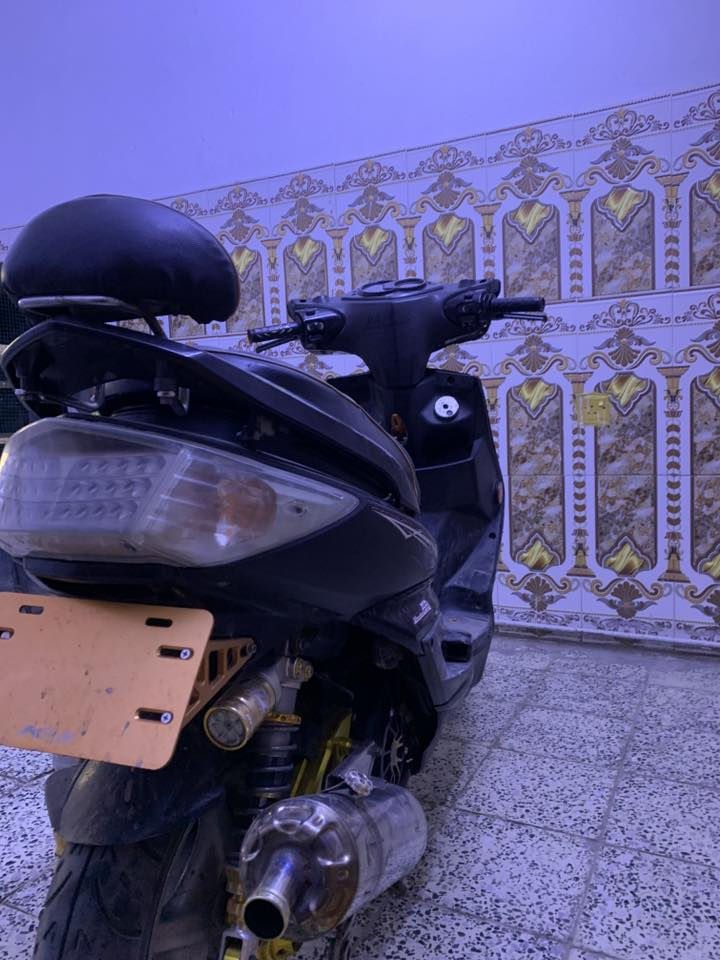 سلام عليكم مره خصت مدير الكروب سكنس فحل نوزل سكليتر خطين طلاعات مديل 2011 مكينه على وضع البلاد تزويد كدام عينكم ما شاء الله شلعه ومعدل فول التزويد 👇
‎1/عليه تخم كلجات WF2018
‎2/ دبلات خلفي RBM
‎3/فلتر شوته رياضي لون سلفر 
‎4/ عظمات بريك كوسو
‎5/ يدات كوسو 
‎6/قباقه كور كوسو 
‎7/صلنصه صجميه رياضي صوت الي يعجبك
‎8/ فراك بريك NSY
‎9/قطرت دهن NSY
‎10/قطرت اكسل NSY
‎11/ قبق بانزين WF
‎12/اشاير امامي LED رياضي 
‎13/قاعد رقم رياضي 
‎14/ستدات كاعيه رياضي 
‎15/ تعلاكه رياضي 
‎16/هاوزن رياضي 
‎17/طلاعات لون مشمي رياضي 
‎18/دوشمه وتجوه رياضي 
‎19/قبق فلاوين رياضي 
‎20/سلف رياضي ابو 💵 دولار

🛑/دراجه نكره بكل وقت لا تنقيص ولاتبخير ولانضوح.

‏💯🈲 دراجه خير من الله شوفت عينكم  بل حقيقه بعد احله من صوره 
/ملاحضه 🖐️ بسيطه الدراجه عوزه قمجي كيلو متر وطار بانزين ولايت مامي ميكلفن ١٥الف لاطب وتكلي شبيه مابيه كلشي مكتوب كدامك والسعر 980الف بيه مجال بسيط دراجه بانزين محسن ودهن ام زويل وبل عافيه على ياخذه واسف على طالة وتحياتي الجميع 
العنوان/بغداد مدينة الصدر قطاع 45 
الرقم / 📞 ***********
