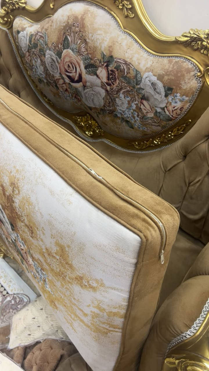 السلام عليكم 
طقم ونص قنفات خشب زان مصري جديد بدون اي عوارض ١٥ نفر ٣ كبار ٦ كل وحده ٣ نفرات و٦ مفرد مع الغلاف قابل للغسل سحابه باترينات عدد ٢ نفس نقشة القنفات طبلات كبيرة خشب وجه مرمر  وطباات وسطانية عدد ٢ وجه مرمر السعر ٣٥٠٠٠٠٠ ثلاث مليون ونص فخم جدا للبيوت والدواوين الكبيرة


**إذا كنت صاحب هذا الإعلان وتريد حذفه لأي سبب، رجاءا أرسل رسالة إلى الدعم الفني**