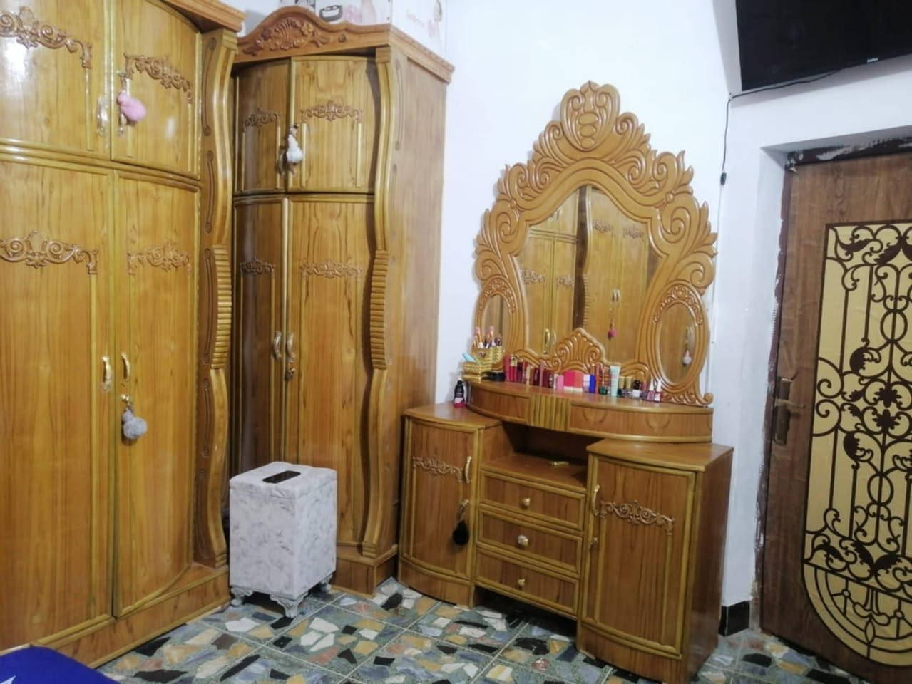 غرفت نوم 6قطع قاطين داخل وخارج صاج نضافه 100/100
سعر1/150


**إذا كنت صاحب هذا الإعلان وتريد حذفه لأي سبب، رجاءا أرسل رسالة إلى الدعم الفني**