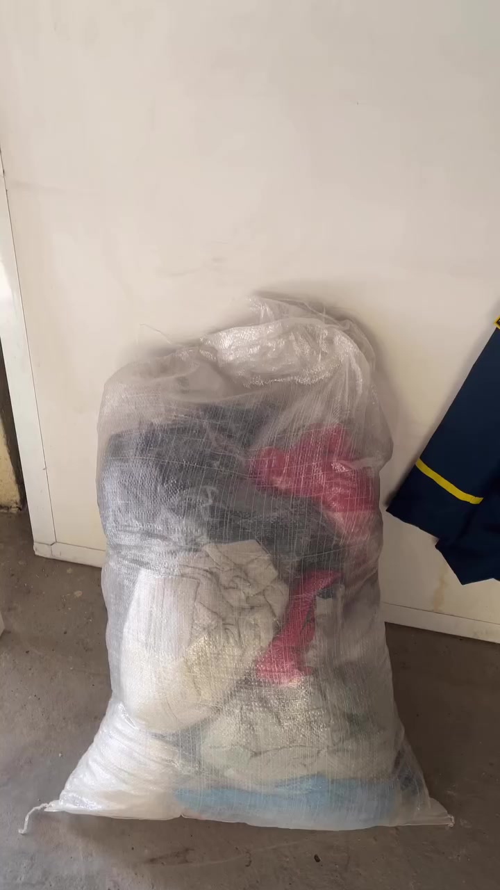 هودي رجالي اخر شليف لحك واخذه بارخص سعر🤩
السعر 25 الف هو و التوصيل لباب البيت
للحجز واتساب ***********
شلليوووم🤩✨
