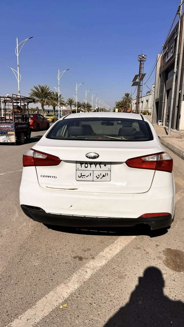 كيا سيراتو  ٢٠١٤ خليجي لون ابيض رقم شمالي اربيل باسمي
دواخل نظيفة مكفولة
محرك وكير نظيف
١١٣ وبيه مجال 
***********

