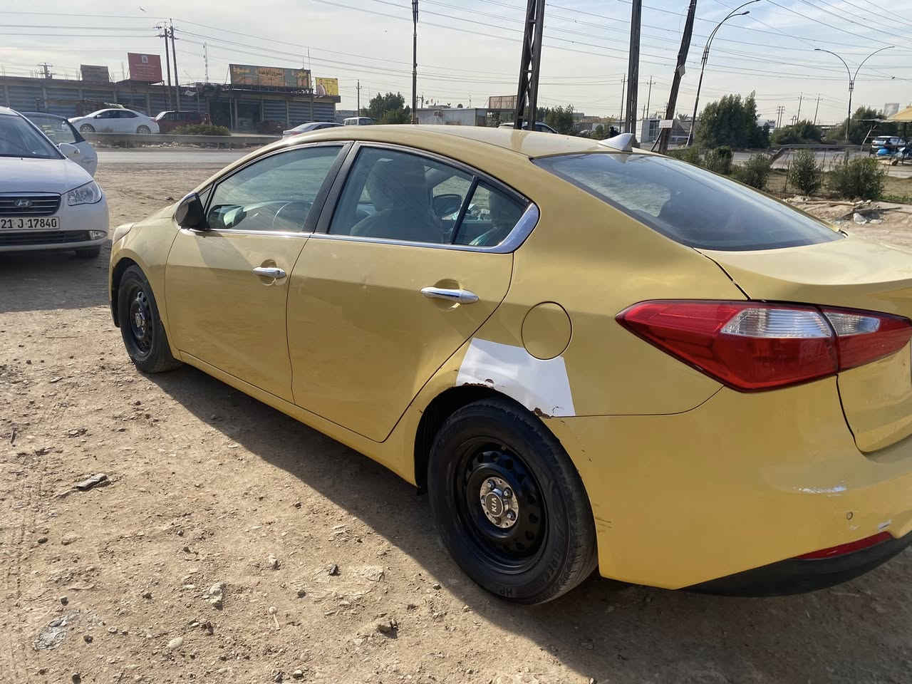 سلام عليكم
كيا فورتي وارد امريكي 2015
محرك GDi2000
كيرAT
تحكم استيرن
مري شفط
سياره باسمي

***********
