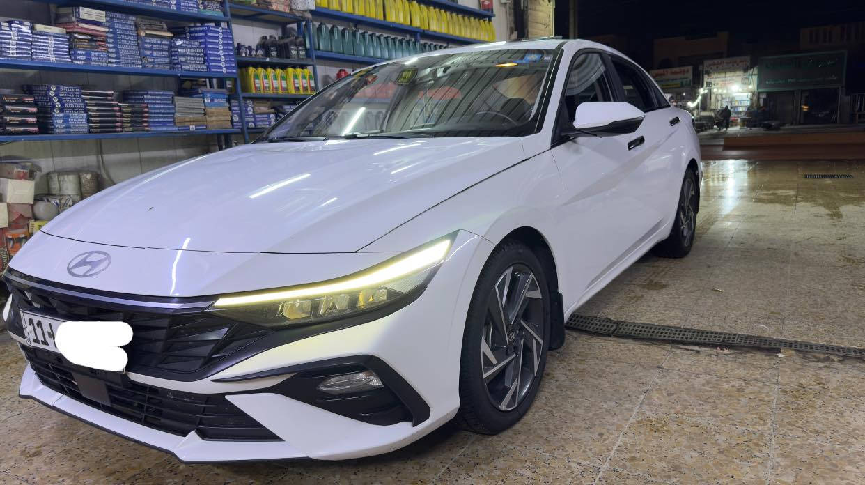 سلام عليكم النترا موديل ٢٠٢٤ تجميع بغداد ماشية ٦١ الف كم بدون صبغ كير محرك مكفول المكان المحدد رصعات خفيف يرجع بارد ما مصلح فوك موصفات مري كهرباء ترحيب فتحة جلد بصمة حساسا ٤ وظعيات قيادة 
مكان الاعلام
***********
