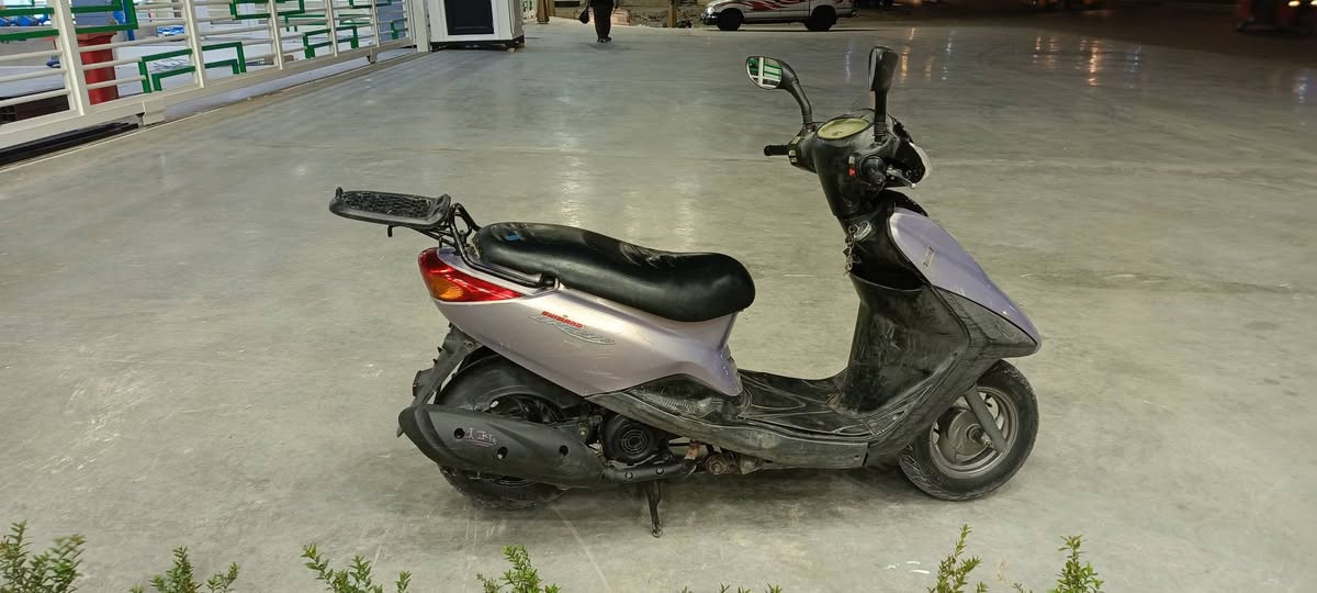 دراجه بقبقاء موديل 2016 نوزل
دراجه شوفت عينك 
دراجه كفاله من 
مكينه 
كهربائيات 
كفرات ختم واحد الدراجه كله ختم 
تخم تاير جديد خلفي امامي 
دراجه خير من الله  
مكان بغداد شعب 
يوجد واتساب ورقمي ***********
