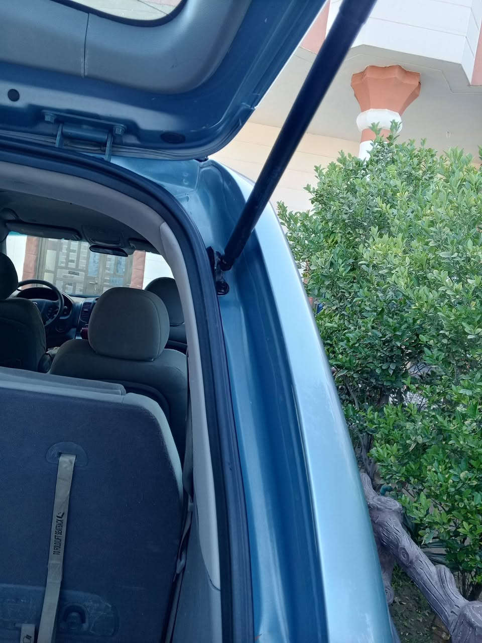 السلام عليكم للبيع فقط كيا سيدونا موديل 2014 كيرك محرك تخم تاير حداديه تبريد ثلج كهربائيات كلها شغاله من الدعاميه للدعاميه رقم بغداد بيها بدايه اللقماره من يم الجامه صبغ قليل وبيها رش اثر شخوط شرك الفحص اتصل وبالخدمه *********** اسيا *********** غير متواجد ع فيس اتصل وبالواقع احلى من الصور لأن عاكس عليهن الضوء السعر 130 مكاني بابل شوملي
