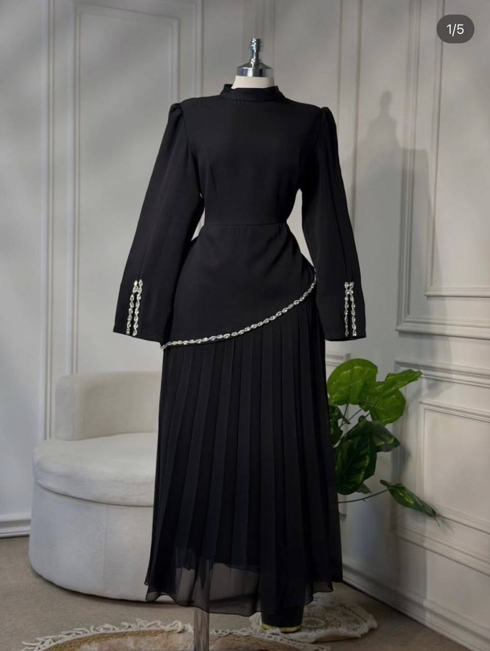 فخامه. وجمال. المديل فستان  كلوش كبس روووعه 

🧶🧶نوع الخامة دابل   تركي  ❤️

السعر. 28 )

المقاسات   38🌹40🌹42🌹44🌹46🌹48


**إذا كنت صاحب هذا الإعلان وتريد حذفه لأي سبب، رجاءا أرسل رسالة إلى الدعم الفني**