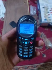 موترلا • شغال • بطارية وشاحن