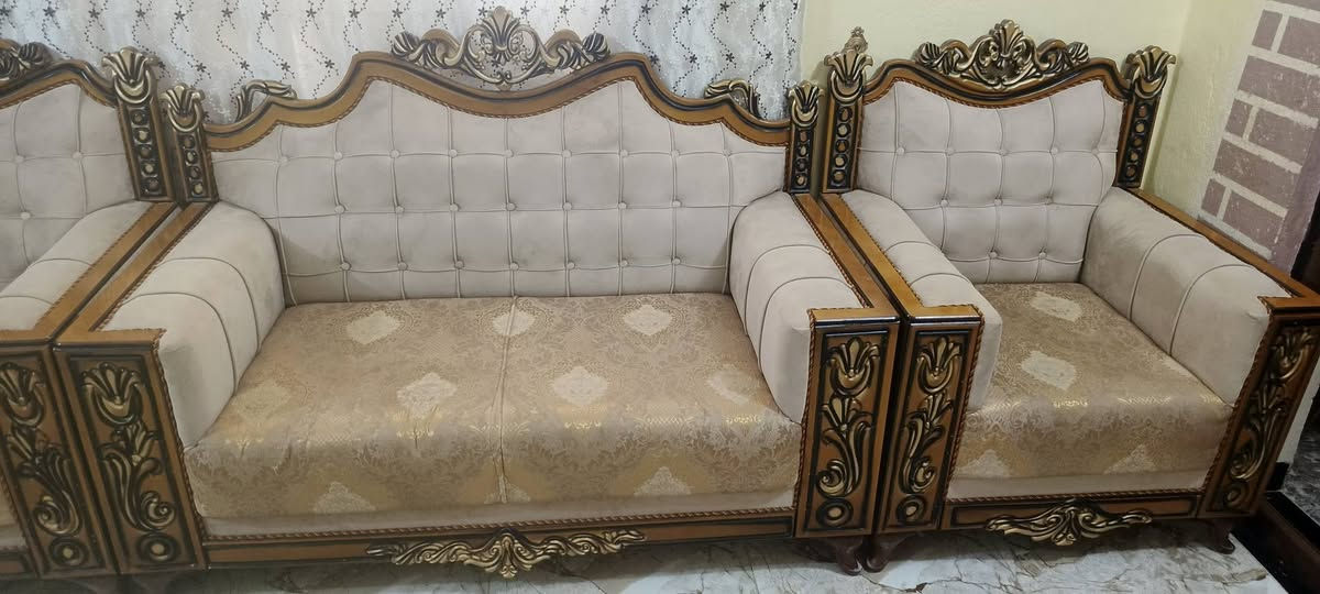 السلام عليكم تخم ملكي صندوقي تسكام استخدام ٣ اشهر مسكمه مليون وميتين رايده ٧٥٠ ديوانية


**إذا كنت صاحب هذا الإعلان وتريد حذفه لأي سبب، رجاءا أرسل رسالة إلى الدعم الفني**