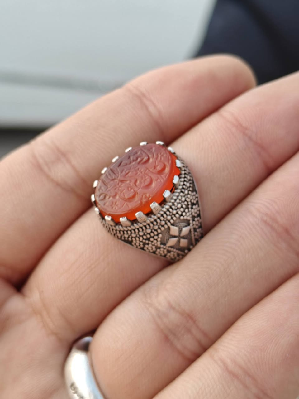 للبيع فقط..
يمانيه قديمه مشروطه مهر


**إذا كنت صاحب هذا الإعلان وتريد حذفه لأي سبب، رجاءا أرسل رسالة إلى الدعم الفني**