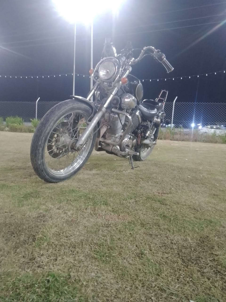 سلام عليكم دراجه ياماها فيراكو دراجه مكينه كفاله من تنقيص والتبخر والنضوح كير ومحرك كفاله عده بيه نقوصات بسيطه كلش دراجه جاهزه ترايك وين متريد دراجه كاردن محرك 400 دراجه محافض عليه بانزين كله محسن دهن امزويل دراجه نكره صبح ليل عصر بئي وقت يعجبك (ملاحضة دراجه فقط يحتاجله تفيلس) اي شي عده فيلس مكفول شعدك مراوس نزل (سعر خاص)عنوان بغداد الحسينية ***********
