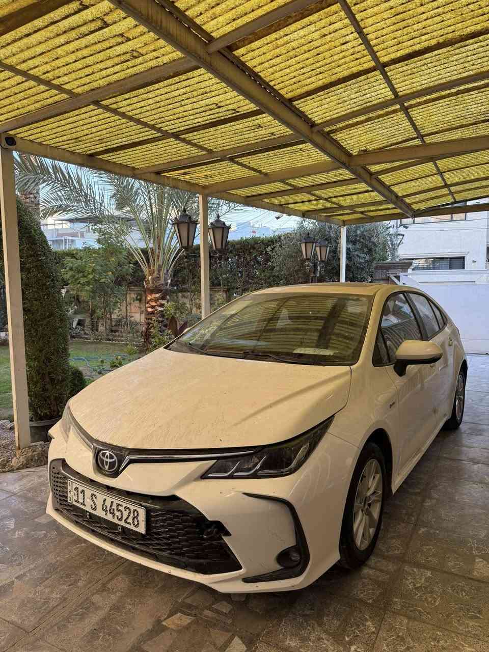 السلام عليكم للبيع 

كورلا 2025  زيرو شكل خليجي هايبرد مكينه 1800 علامه سوده HEV   شحن ذاتي    مكفوله كفاله عامه 
‎المواصفات 
مكينه 1800 هايبرد شحن ذاتي 
سلايت 
كراسي جلد اصلي+ دركة جلد وحياكه  
رادار + تحديد مسار طريق + قيادة ذاتيه 
قرائة علامات الطريق المرورية
بصمة تشغيل + دخول ذكي  يدة الباب
هاندر بريك بصمة + اوتو هولد 
 بطاين بوب حياكه  مطرز 
كيجات ديجتل 
شاشه مسجل +تبريد بيانو + كامره خلفيه دوارة + كار بلي 
تبريد قطعتين 
لايت زينون عالي ناصي + بروجكتر لد زينون + لد صباحي زينون+ بكلايت لد 
 حساس اطار + حساس مطر + حساس لايت داينمك عالي ناصي اوتو 
ايفو مود + مود درايف + مانع انزلاق 
تحكم  الستيرن كامل مع كروس سرعه
 ايرباك عدد 10
ويل كب  حجم 16 
مكانه بغداد المنصور

***********
