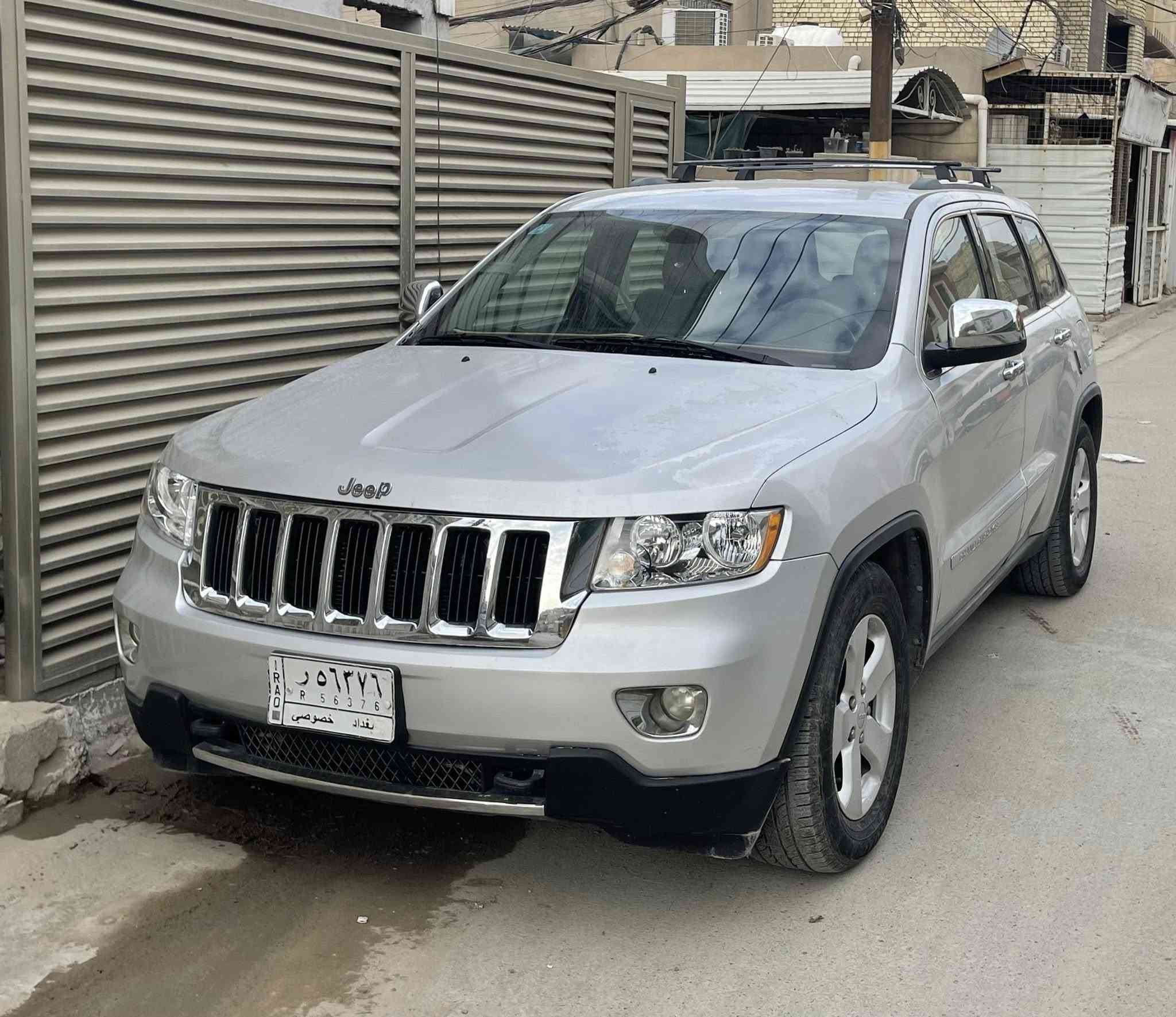 السلام عليكم ورحمة الله وبركاته
للبيع جيب لاريدو ٢٠١١ 

وارد امريكي ماشيه 78mile حقيقي 

رقم بغداد سنوية جديدة مساقطة 

مكينة ٣٦٠٠ مكفولة من الفتح 

كير مكفول 

صدر تبريد كله مكفول 

المواصفات 

بصمة ابواب وبصمة تشغيل 

وبصمة جنطة 

كشنات جلد

كشن كهرباء

تدفئة بالكشن

٥ وضعيات قيادة

فول مواصفات عده الفتحة

بيهه ٣ قطع صبغ 

والسياره دبل كوت يعني السونار صعب يقراهه

من الشركة دبل كوت والي ميعرف شنو دبل كوت

( من الشركة اول متتصنع السياره اذا معجبهم الصبغ يعيدون فوك القطع الي معجبتهم ) يعني اي عيب مابيهه

السياره جديدة واي نقص مابيهه

السعر جداً مناسب ١٢٩ ورقه مجال بسيط

***********

مكاني بغداد
