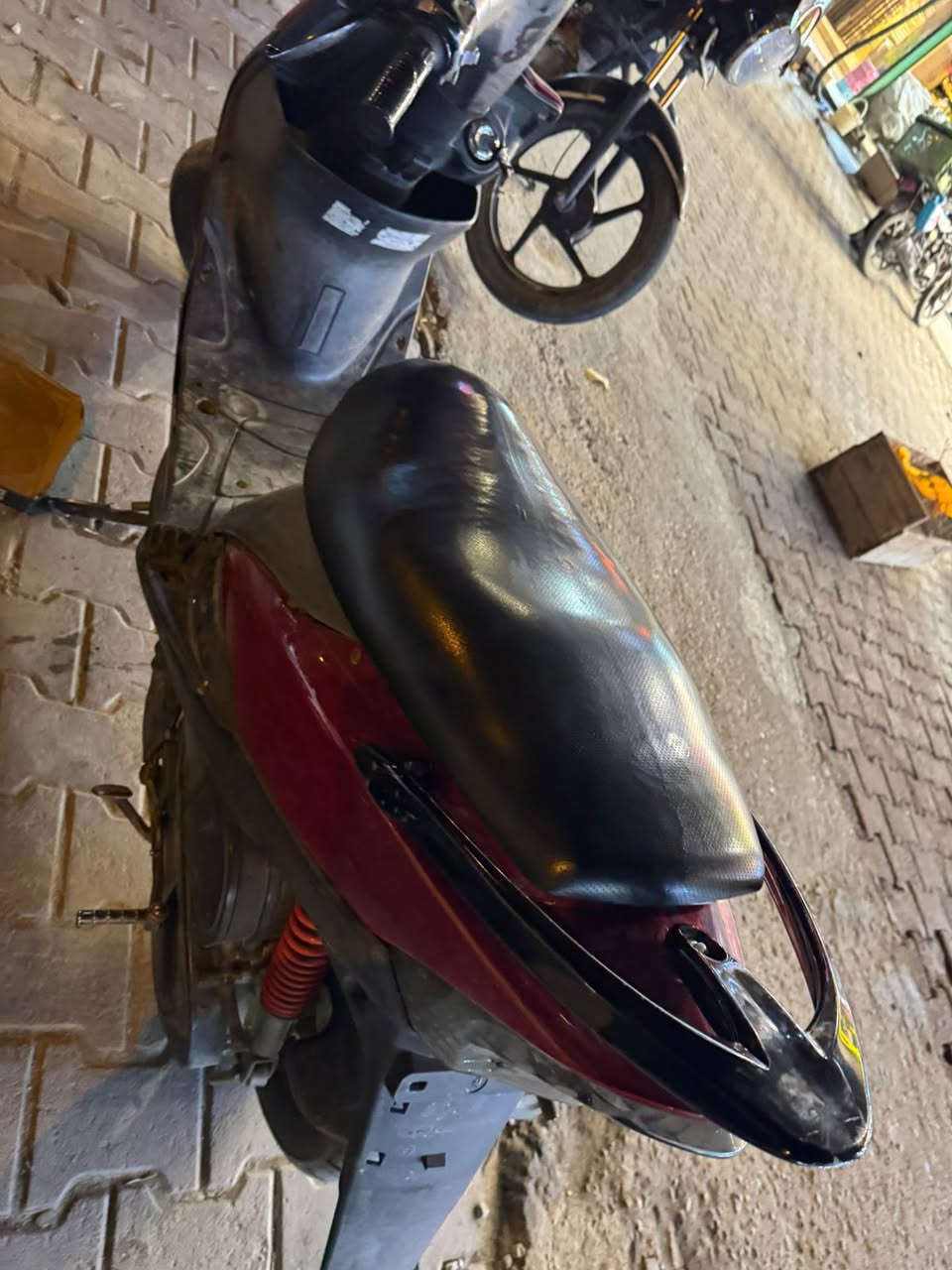 ماكس 120 مكينه بلاد ب 700 وبيهه مجال قليل ***********
