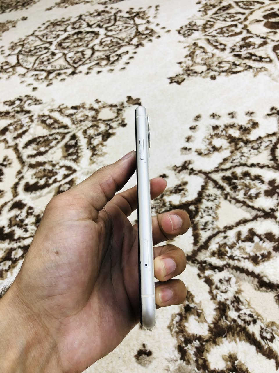 بس ب 139الف قفل
ايفون 11 ذاكره الكبيرة 256 جهاز بس شاشه وفيس ايدي واكف باقي جهاز بلادي بسعر 8 بلاص مبدل شاشه والله مكاني تكريت زهور هاتف ☎️ ***********
