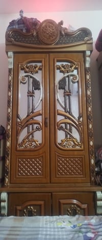 غرفة مستعملة • نظيفه • حي الشهدائ