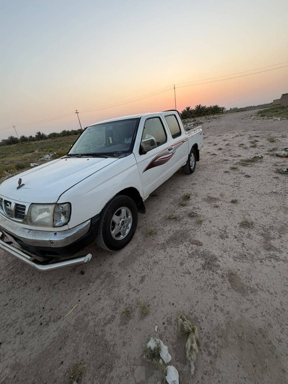 السلام عليكم سياره نيسان 2002 مكفوله كفاله كير مكينه شرط تبريد ثلج واكفه على اخر حبايه تخم تاير جديد ..مكلف بلنشر  للاتصال والاستفسار ***********
