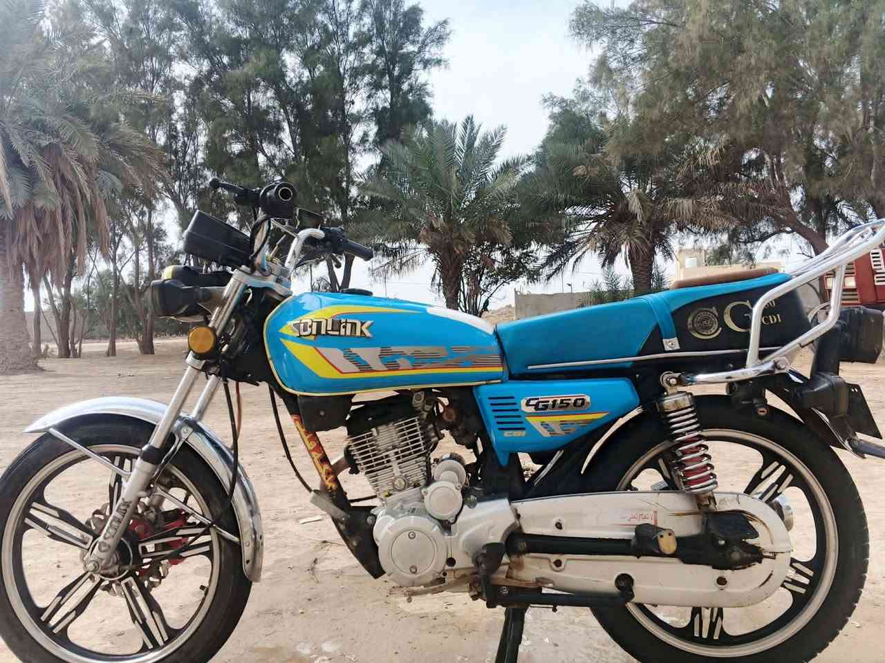 اوراق 24 مامفتوح كفاله سعر600 وبيها مجال  مكان الحمزه الغربي الغزالي ***********
