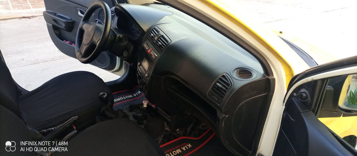 السلام عليكم كيا بيكانتو 2010 كير عادي رقم نينوى جيرو ماكينه نظيف ابيع او مراوس الاستفسار ***********. ***********
