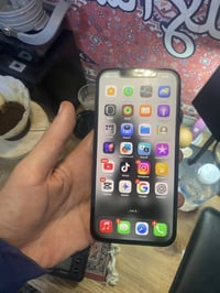 ايفون12 برو ماكس لبيع  ذاكرة 512  وتساب 07832021383