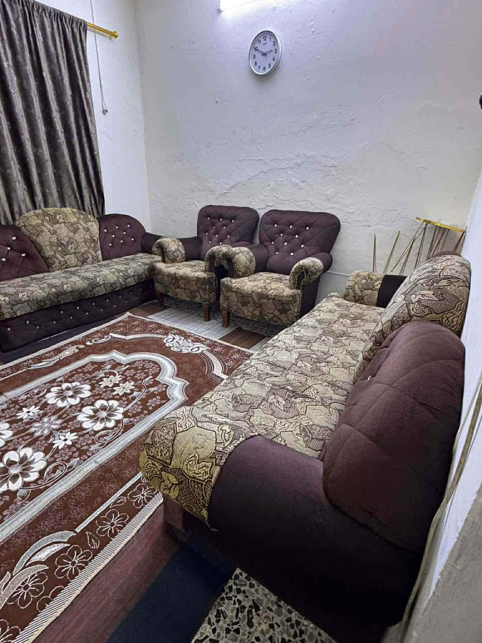 تخم 10 مقاعد مابي اضرار السعر 200 قفل بغداد علي صالح قريب ع منصور


**إذا كنت صاحب هذا الإعلان وتريد حذفه لأي سبب، رجاءا أرسل رسالة إلى الدعم الفني**