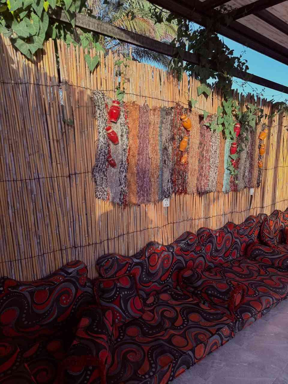 الثقه عنوان مزرعه عشق اختياركم لأفظل 
مساحه المزرعه 2000م
المسبح 🏊‍♂️
طول 12 *6 
عمق المسبح من 150 إلى 185 
مسبح للأطفال 🔴قطر 4م 
عمق 70 
إضافه جلسه  مأيه +شلال 
حدائق عدد2
جلسه عربيه خارجيه 
مع مجموعه جلسات خارجيه 
صحيات خارجيه🚾 شرقي + غربي 
باربكيو 🔥🔥
مجهزه بالكامل 
مجموعه العالب الشباب 
بليارد 🎱فيشه ⚽️منظده🏓
مع مجموعه ألعاب لأطفال 
داخل المزرعه 
غرف عدد 2 
صاله كبيره 
مطبخ مجهز بالكامل 
مكبرات صوت داخليه 
المزرعه مكيفه بالكامل + مولد اوتو 
ملاحظه ((تغير الماء بعد كل حجز ))
للحجز والاستفسار تواصل واتساب ***********
