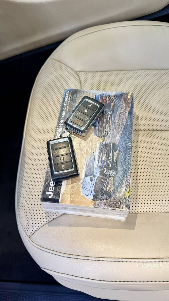 جيب لا ريدو ٢٠٢٢خه ليجي شركة هارلم  مكفولًا كفالا عام 
مكان سيارا اربيل شارع ١٠٠
ماشيه ٣٤. الف ماشيه 
ماسه فات فول فول خه ليجي 
***********واتس فايبه ر موجود
