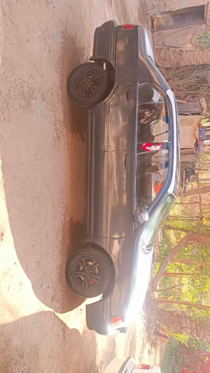 السلام عليكم
سياره للبيع 

تويوتا تيرسل للبيع 

مكينه بيه خيط تبخير 

كير مكفول 

حداديه مكفوله 

تخم تاير 

سياره بيه نقص بور 

مداور ثاني يوم 

سياره مصبوغه جماليه 

سعر 25 وبيه مجال 

مكان الديوانية قضاء دغاره 

***********

سياره مكلف بل نشر
