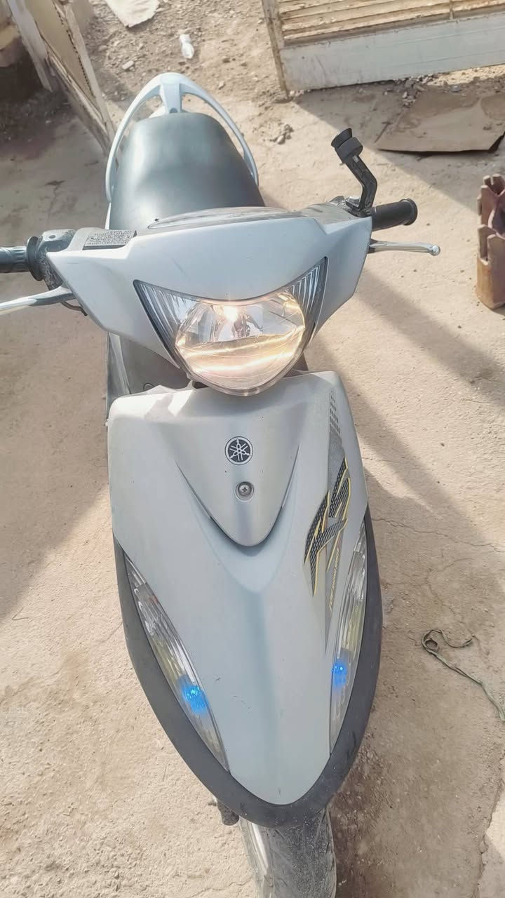 سلام عليكم ماكس عدله بلاديه كفرات ومكينه كلشي بيه بلادي شلعه ومعدل بشرط دراجه نكره  السعر 850وبيه مجال حك الجيه هاتف *********** البياع نهايت الشهداء
