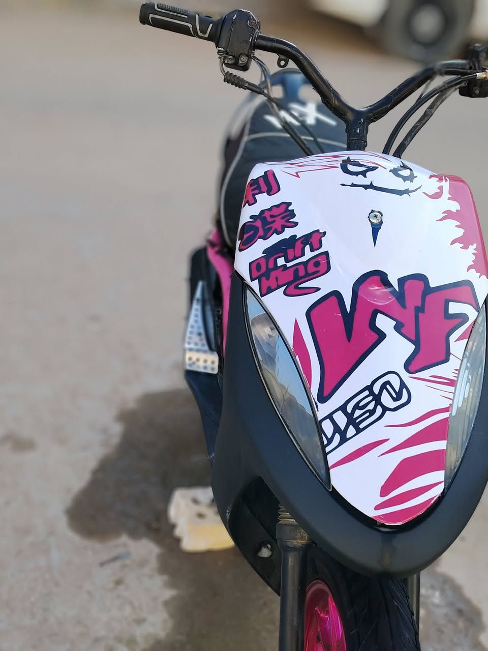 سلام عليكم دراجه للبيع ماكس عدله
بوشه 55 شلعه ومعدل فول السعر 500 وبيها مجال لشراي
متوازي عل لفلوس    رقمي       ***********
