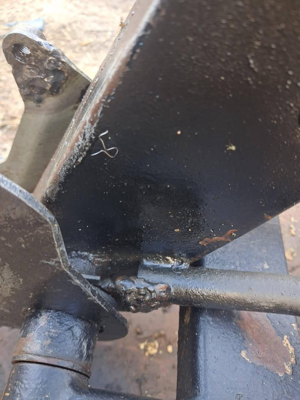 سلام عليكم للبيع شاصي ٨٢ ابو دوبه  السعر ١٠٠ مكاني فلوجة هاتف ***********يوجد توصيل جميع محافظات من رخصت مدير الكروب المحترم
