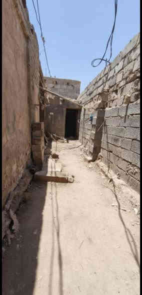 كوفه زرگه
مساحه 125م
طابو زراعي
ثلاث غرف وحمام ومطبخ
توفر ماء +كهرباء+ مدارس ايضا قريب على شارع كربلاء عمود 130
استفسار رقم ***********
سعر منزل 16مليون حلة
