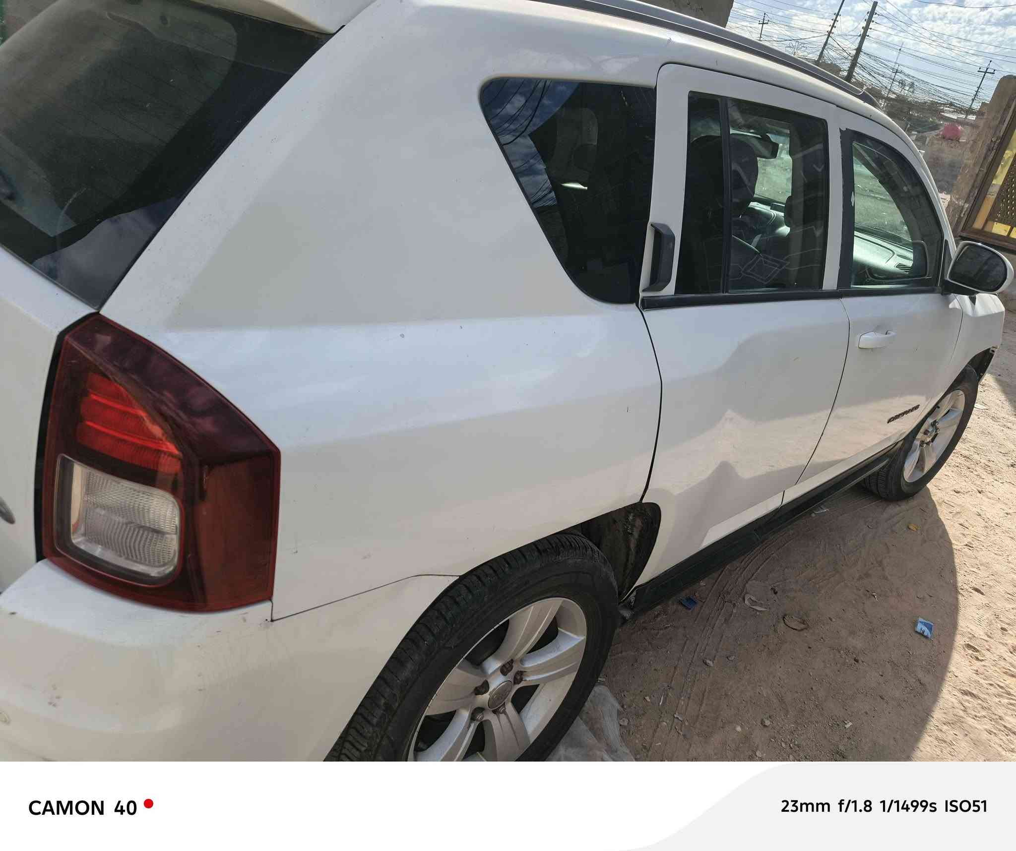 سيارة جيب كومباص امريكي موديل 2016ماشية 100الف،  مكان السيارة كربلاء، باسم رجال من البصرة،  والشراي اليريد يعرف اي تفاصيل يتصل هذا رقمي ***********
