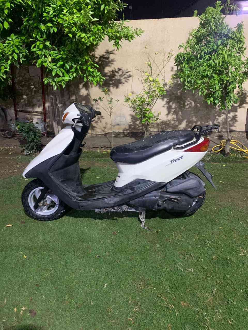 السلام عليكم
 دراجة اكزز للبيع دراجة شلعة معدل سبانة ممدودة علمكينة دراجة حلوة ومرتبة كلشي مناقصهة دراجة تاخذهة دينار متصرف عليهة جاهزة من كلشي دراجة طستهة مرتبة كلشي منتقصهة 
سعر الدراجة ٦٥٠ الف وبيهة مجال حك الجية 
مكان الدراجة جسر الدوار 
للستفسار ***********
وتكدر تتفظل علخاص
