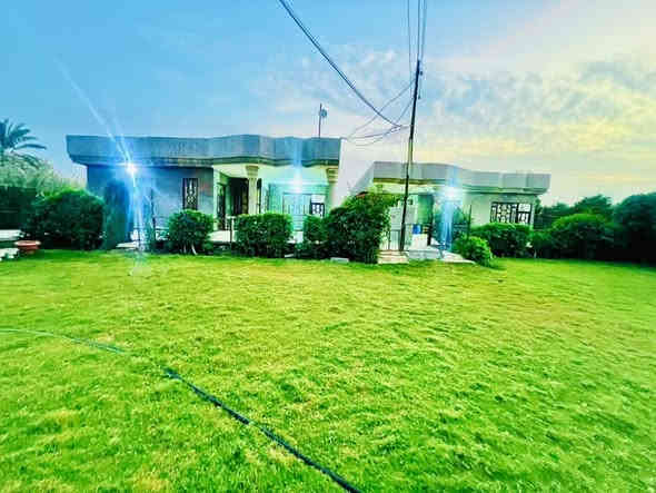 السلام عليكم  
قطعة ارض 4 دونم مع بيوت عدد 2 للبيع 
الواقعه في الحيدري بيت سعد البعيجي 
قرب ثانوية الحيدري المختلطة
الارض عقد 125 مساحة 4 دونم
الارض تحتوي علئ 
بيوت عدد 2
حديقة كبيره واجهة البيتين
سياج سيم BRC محيط القطعة
موطور هندي فلاوين 
موطور كهربائي ابو ال 3
مولد فلاوينين 16 احصان راس توليد سنكل 40A
الشارع قشط تبليط
و باقي التفاصيل موضحة في الصور من اشجار و نخيل التربة خير من الله حلوه 
للاستفسار عن السعر او اي تفاصيل اخرى الاتصال 
***********
***********
