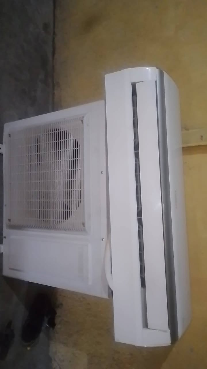 سبالت توسوت للبيع شرط الشغل السعر 350 شراي تصال وتساب ***********
