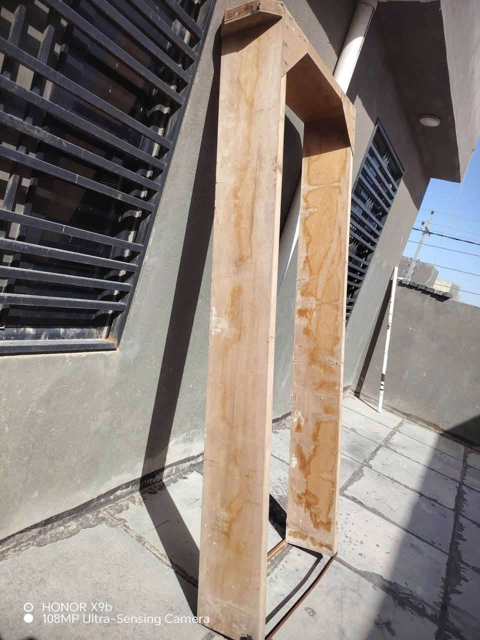 سلام عليكم
للبيع

ظفيره الطول 34متر اربع خطوط الأصلي ابو الحاسبه

إطار باب خشب جرجوبه الطول 2متر 40 سم والعرض 80سم

مكان 36
***********
