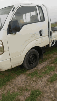 السلام عليكم 
 مكلف بل نشر.... كيه حمل 2006 رقم بغداد تحويل ثاني يوم 

محرك وكير و اكسن مكفولات
شاصي مكفولل.. رقم شاصي واضح 
السعر 85  وبيه مجال 
***********
مكاني واسط، ناحية سيد الشهداء  شارع 20
