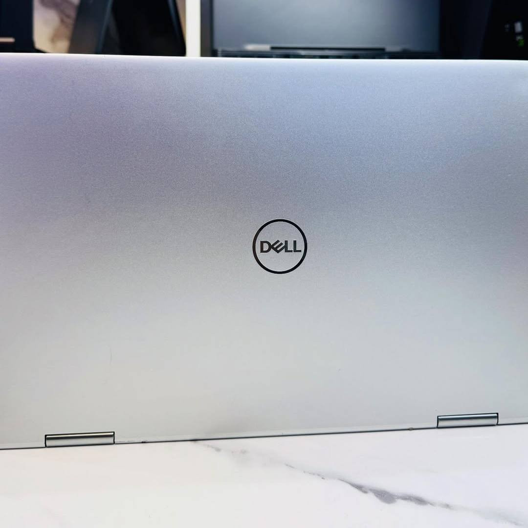 لابتوب Dell Inspiron 7506 2-in-1 للبيع

اللابتوب مناسب للأعمال التالية 
✔️ العمل المكتبي والمهني اليومي
✔️ الدراسة والبحوث والمهام المتعددة
✔️ التصميم الجرافيكي البسيط
✔️ مونتاج بسيط للفيديو
✔️ ترفيه وتصفح ومشاهدة
❌ ليس الأفضل للألعاب الثقيلة
❌ ليس للأعمال ثلاثية-الأبعاد الثقيلة أو تطبيقات هندسية ثقيلة

مواصفات اللابتوب 👇
Dell  inspiron 7506  2in1
i7-11 G7 2.80HZ
ram 16
512 ssd samsung
15.6 4K touch 360 
intel iris xe max 4gb خارجي
iris 8GB داخلي
لابتوب قلاب مع خاصية اللمس اي يمكن تحويله الى تابلت
السعر 690 ألف 
يوجد توصيل


**إذا كنت صاحب هذا الإعلان وتريد حذفه لأي سبب، رجاءا أرسل رسالة إلى الدعم الفني**