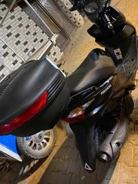 دراجه ادرس للبيع بكاني بغداد مدينه الصدر نضيفه كلش  تصال 07765647888