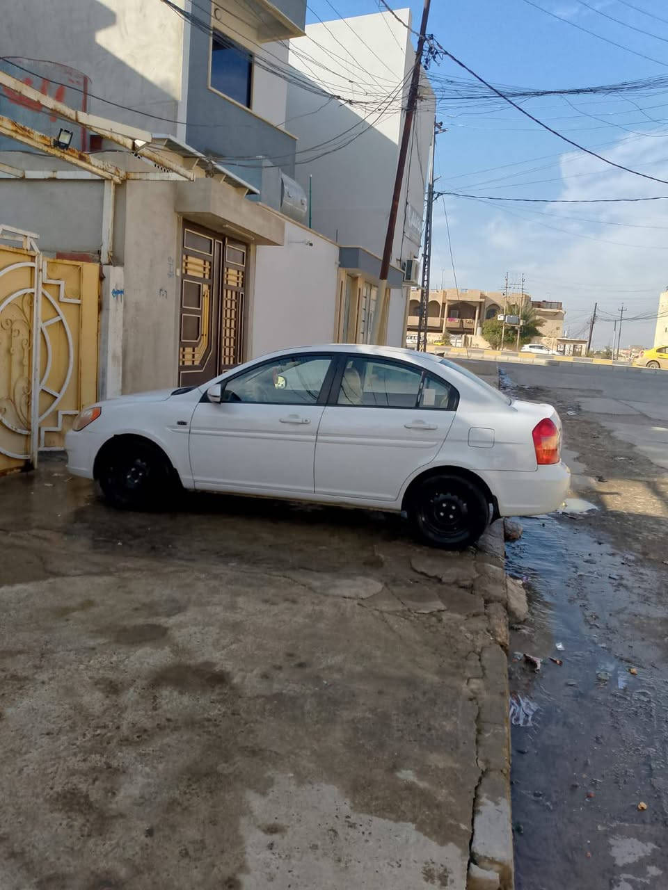 اكسنت للبيع موديل 2011 محرك 16 فول توماتيك مكفوله صبغ وضرر محرك وكير شرط سعر 95 ورقه مكاني نوصل للاستفسار
 ***********
***********
