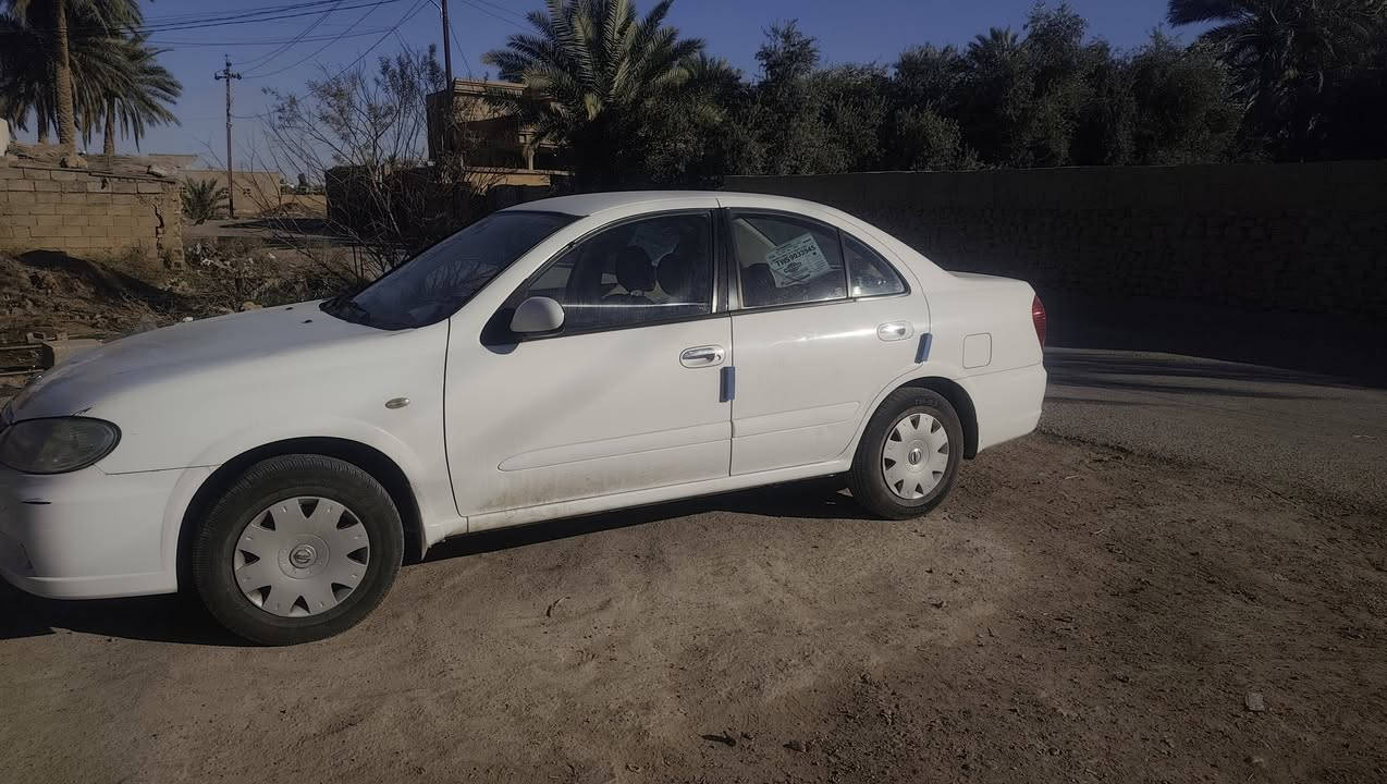 السلام عليكم..
سني للبيع 

2010 
سنويه ل 2031
بسمي

محرك وكير كفاله 

بيها قطعتين جاملغ الامامي مصبوغ والبنيد شبر مصبوغ مع طوله

سياره حلوه ونظيفه خير من الله تجي تشوف وتفحص 

السعر 11 وبيها مجال 

مكاني القائم 

***********
