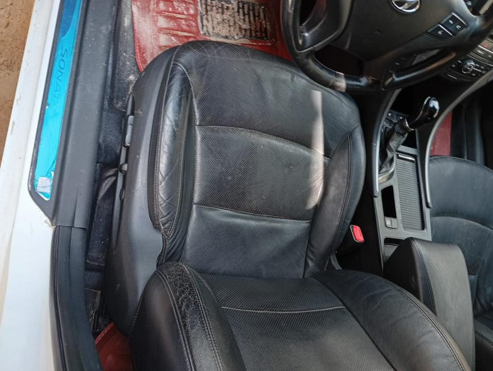 سوناتا ٢٠١٤ فول مواصفات مزروعه زرع بانوراما وغيرها وغيرها مواصفات ما ينعدن سعر 50 وبيها مجال لشراي لشراي  
واتساب ***********
