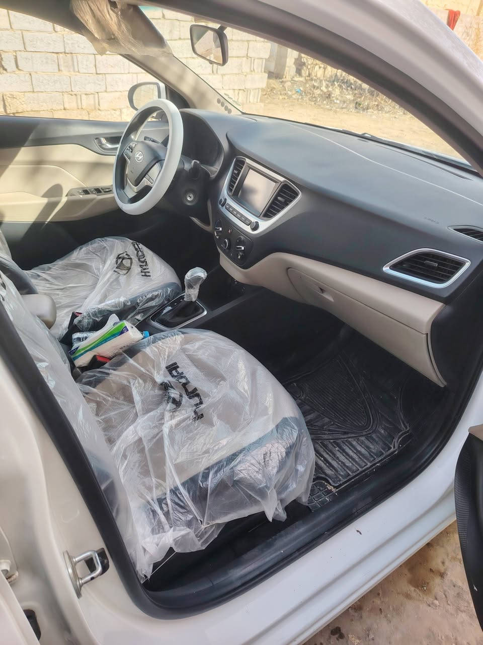 اكسنت 2023 خليجي حره رقم جديد بغداد انكليزي هزه جديده فول مواصفات كاملة نظيفه
للاستفسار الاتصال على الرقم ***********

السعر 148

مكاني الديوانية
