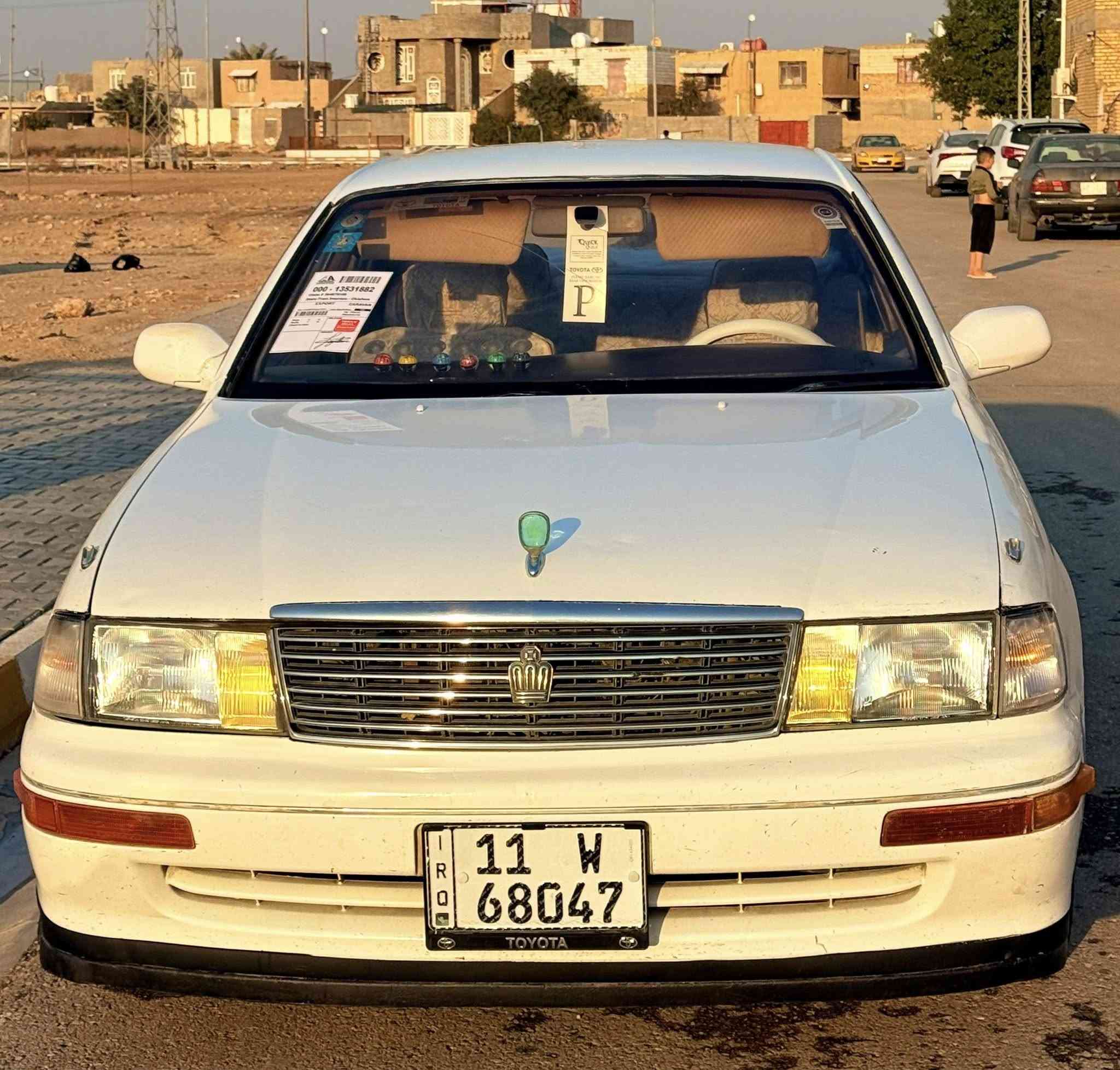 سلام عليكم 
تيوتا كراون 1996
رقم بغداد دولي بسمي مشروع وطني سنويه جديده 2029هزه جديده قبل شهرين 
سياره مكفوله كفاله لأضربه ولاتجيه لاكلبه ولاكص ولانقل جثه ولا مصبوغه مكفولا من العيب الشرعي سياره فول 
مكينه 3000 مكفولا 
كير 
اكسل 
شاصي
تخم تاير 
صدر 
تبريد 
اكسل 
كهربائيات كلها شغاله 
تنته جديده 
غرفه خير من الله 
ترايك وين مايعجبك سياره مال جناي وجاهزه من كلشي
كوت قضاءالحي 
سعرها 63
***********
