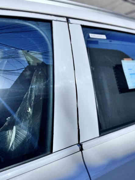 السلام عليكم البيع سورنتو ٢٠٢٤ خليجي سياره زيروو بل كارتون ❤‍🔥 ماشيه ١٤ الاف عل ايدي من ٢٤ رقم بغداد بسمي مكفوله لا صبغ ولا بارد ولا شخوط ولا رصعات ولا تكحيل ولا حالوب ولا اي شي بصمه كشن كهربه صدوك كهربه تشغيل عن بعد محرك ٢٥٠٠ ٤ سلندر حتى الايلون كشنات بعده فابلون عل قماره وعل بنيد مامشيول مكفوله بغداد رقمي ***********
