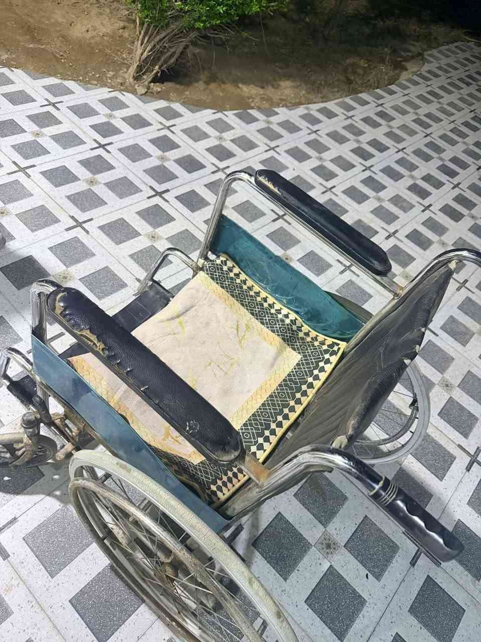 عربانه للبيع قيمو واخذوهه بلسعر اليرضي للله نضيفه مابيها شي


**إذا كنت صاحب هذا الإعلان وتريد حذفه لأي سبب، رجاءا أرسل رسالة إلى الدعم الفني**