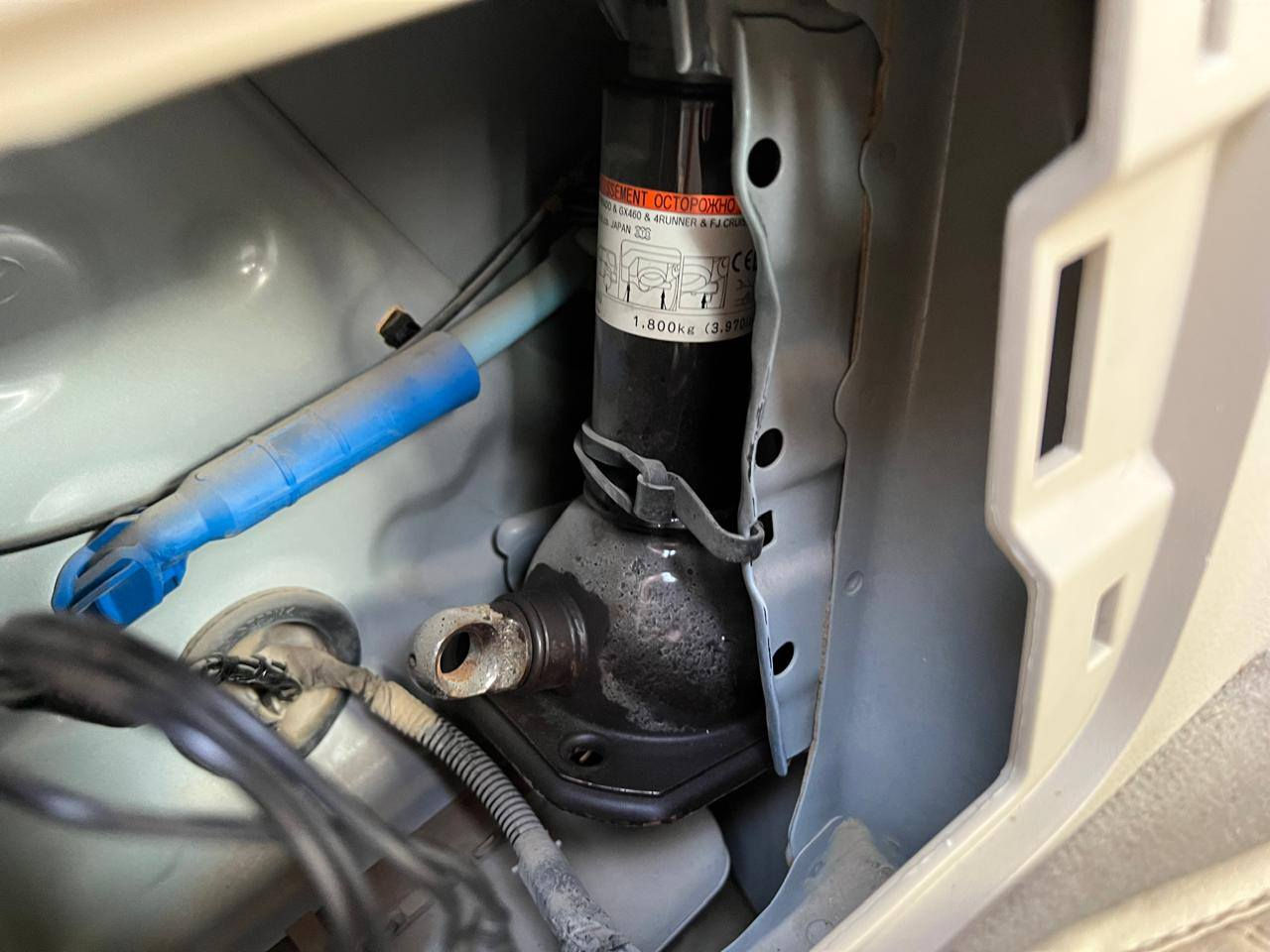 السلام عليكم
رمضان كريم 🌙🛑
برادو 2023 فول مواصفات
مكفولة كفالة عامة 
ماشي ٣٦٠٠٠كم 
فتحة 
بصمة 
كشنات كهرباء 
دبل تانكي 
مري شفط 
اشارة لكزز
6 سلندر 4000
تبريد مركزي ٣ قطع
٧راكب
لايت عدسة زينون كهرباء 
تحكمات شاشة 
سبير منازل عدة مامستخدم 
بصمة عدد ٢ 
سيارة بحالة الوكالة 
بغداد السيدية 
السعر 450🛑
***********
