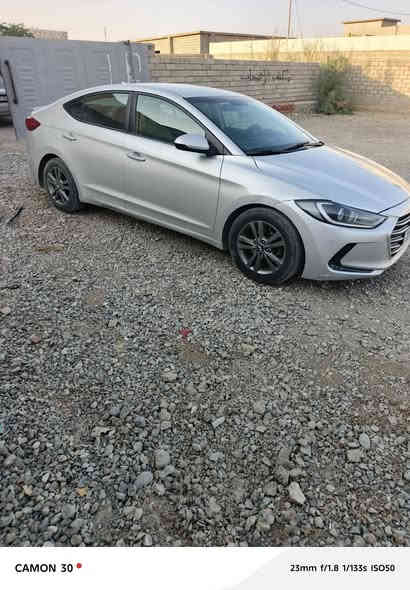 لنترا موديل 2017 حجم ٢٠ دوش
رقم اربيل هزة جديد سنويه جديدة 
محرك گير شرط.. بيها. طخة صغيرة  بالحوض مال اسبير
و٣ قطع صبغ.. بونيد. وجنطة وجاملق امامي.. 
السعر ١٢٣ وبيها مجال 
شرعي بالموصل وشرط التحويل
 للاستفسار مكتب الاصحاب في منطقة اسكي موصل 
***********
***********
