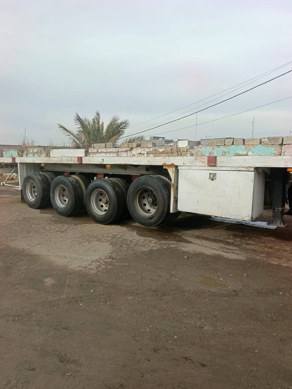 سلام عليكم اكتروز البيع راس وعربانه حجم 1853مديل 99 رقم بغداد انكليزي سنويه جديده مرسمه فلات 4 محاور عربانه حداديه شاصي 16 شريط صيني سياره جاهزه الشغل تخم تاير مكفوله كفاله عامه مكان بغداد بسمايه رقم صاحب سياره *********** اخوان اني مكلف بل نشر
